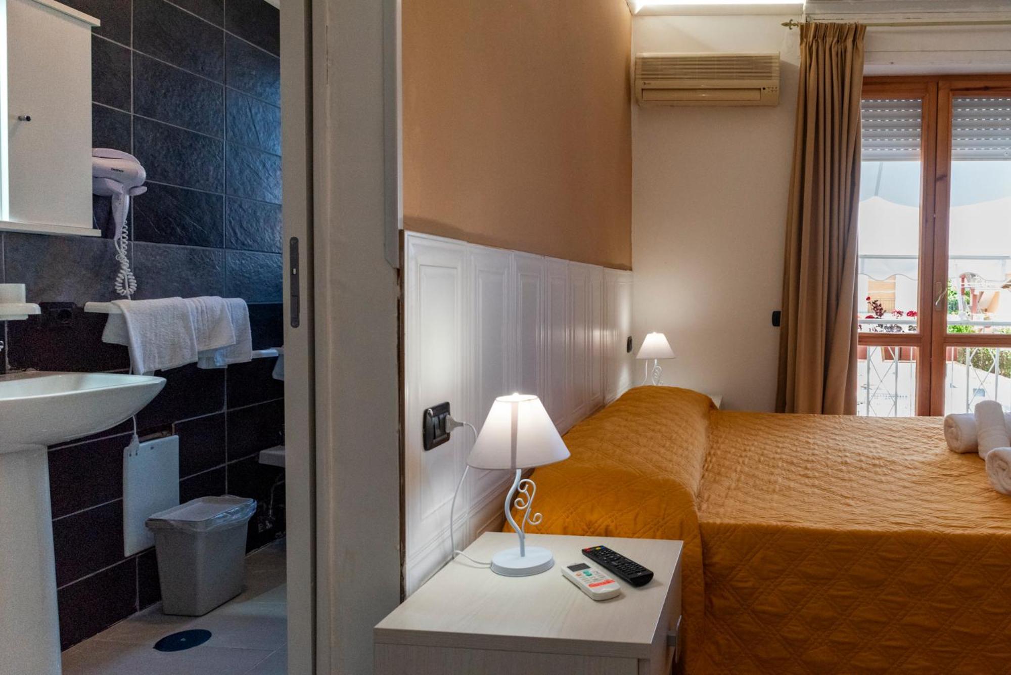 Bed and Breakfast Solaris Пестум Экстерьер фото