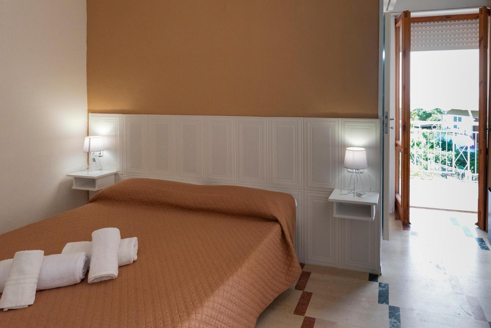 Bed and Breakfast Solaris Пестум Экстерьер фото